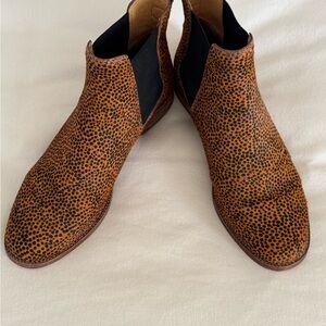 Madewell Brown Ankle Boots with Leopard Print Design